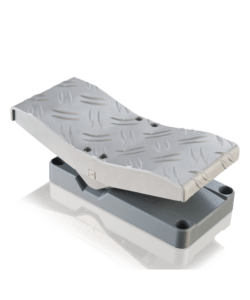 Pedálový ovladač elektro-hydrauliky P20, výrobce Gessmann, dodavatel RIA control a.s.