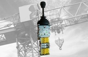 Jeřábový ovladač Gessmann, typ V65 - dodavatel RIA control a.s.